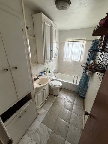 322 Davidson Drive, Garland, TX 75040