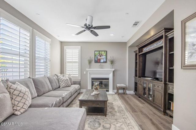 274 Via Antonio, Newbury Park, CA 91320
