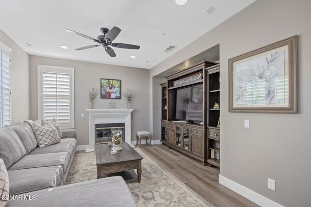 274 Via Antonio, Newbury Park, CA 91320