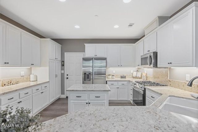 274 Via Antonio, Newbury Park, CA 91320