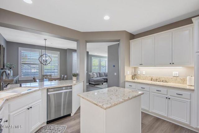 274 Via Antonio, Newbury Park, CA 91320