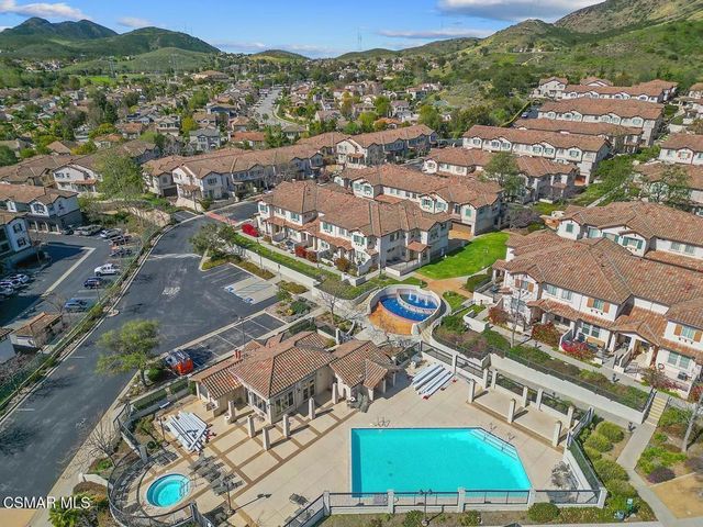 274 Via Antonio, Newbury Park, CA 91320