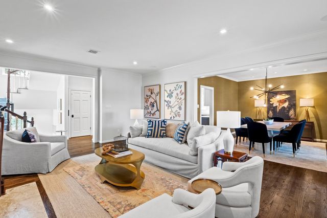 2702 Hillview Green LN, Austin, TX 78703