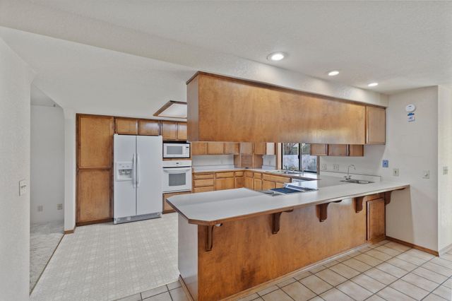 984 Mesman Drive, Grants Pass, OR 97527