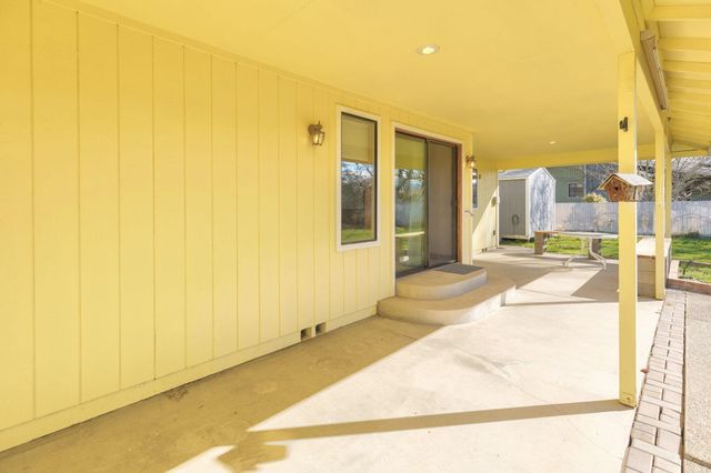 984 Mesman Drive, Grants Pass, OR 97527