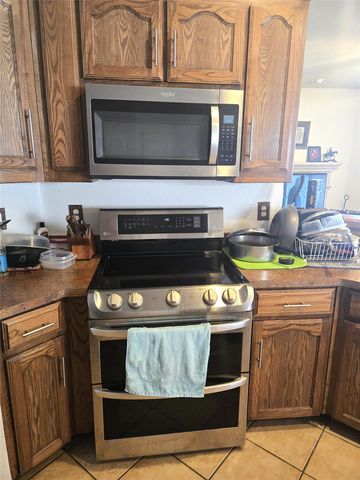 1008 Fort Apache Drive, Fort Worth, TX 76052