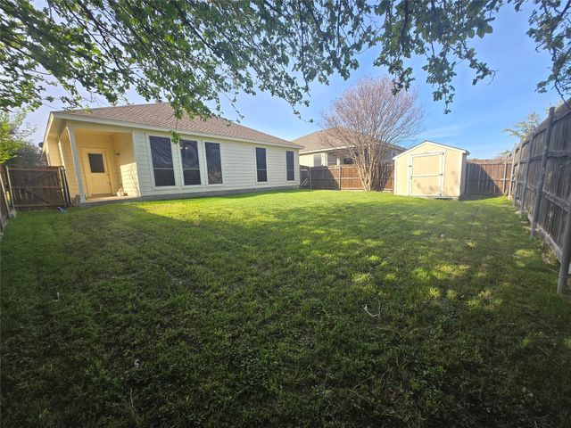 1008 Fort Apache Drive, Fort Worth, TX 76052