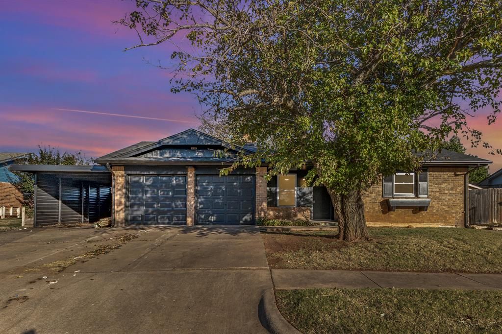 538 S Woodland Drive, Mustang, OK 73064