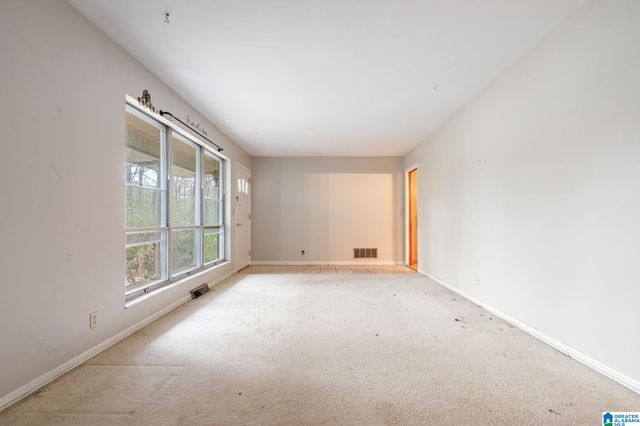 1739 SHANNON ROAD, Bessemer, AL 35022