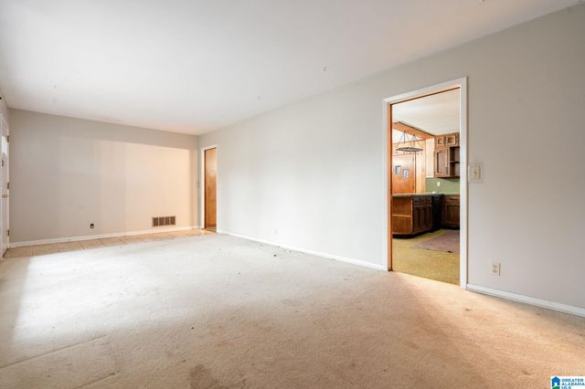 1739 SHANNON ROAD, Bessemer, AL 35022