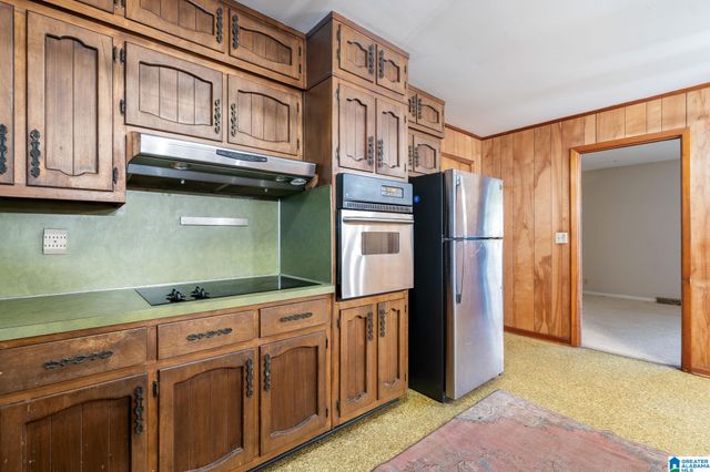 1739 SHANNON ROAD, Bessemer, AL 35022