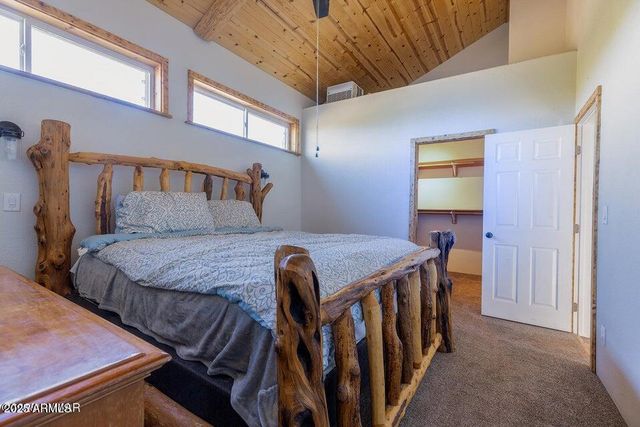 24 N COUNTY ROAD N3101 --, Vernon, AZ 85940