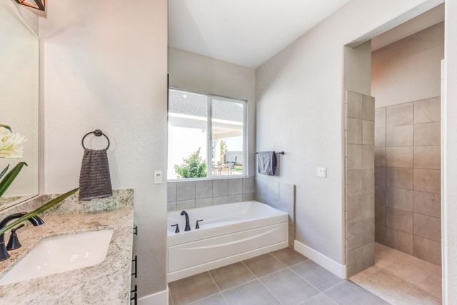 6169 Riding Path Dr, Roseville, CA 95747