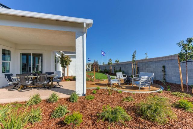 6169 Riding Path Dr, Roseville, CA 95747