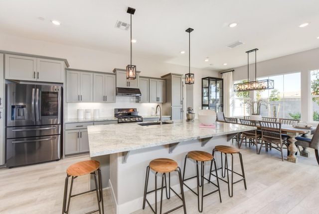 6169 Riding Path Dr, Roseville, CA 95747