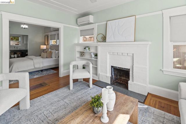 2641 Webster St 1, Berkeley, CA 94705