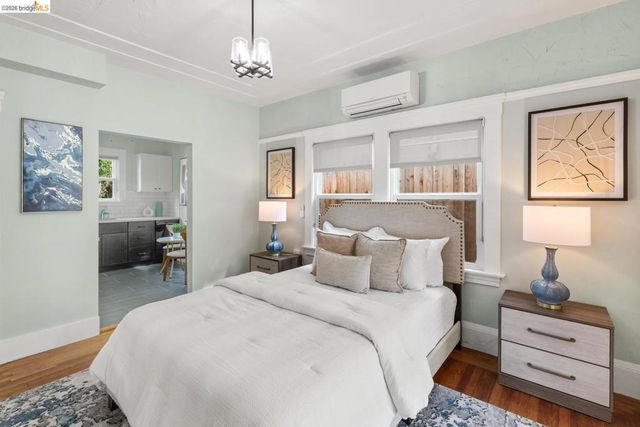 2641 Webster St 1, Berkeley, CA 94705