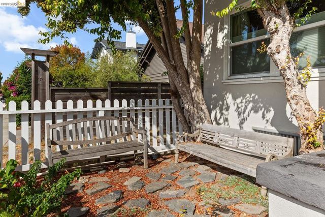 2641 Webster St 1, Berkeley, CA 94705