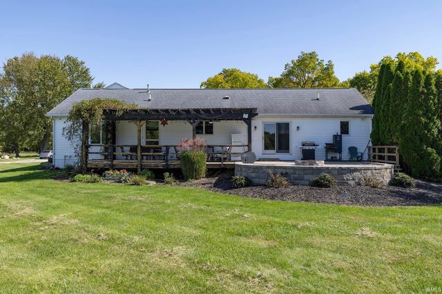 58863 County Road 19, Goshen, IN 46528