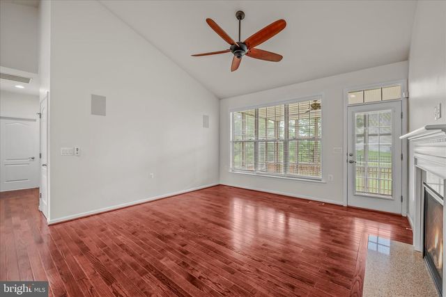 220 LEWIS WASHINGTON DR, Charles Town, WV 25414