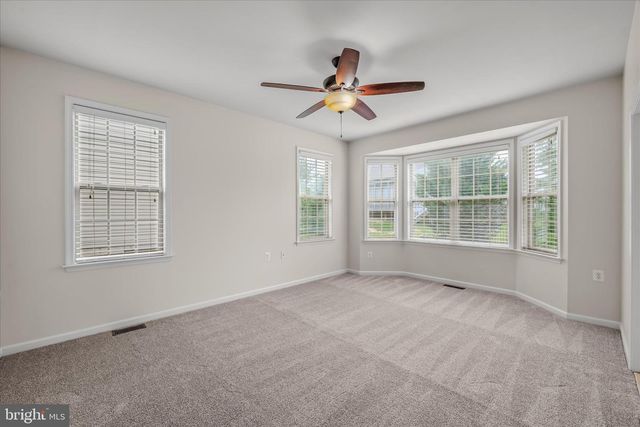 220 LEWIS WASHINGTON DR, Charles Town, WV 25414