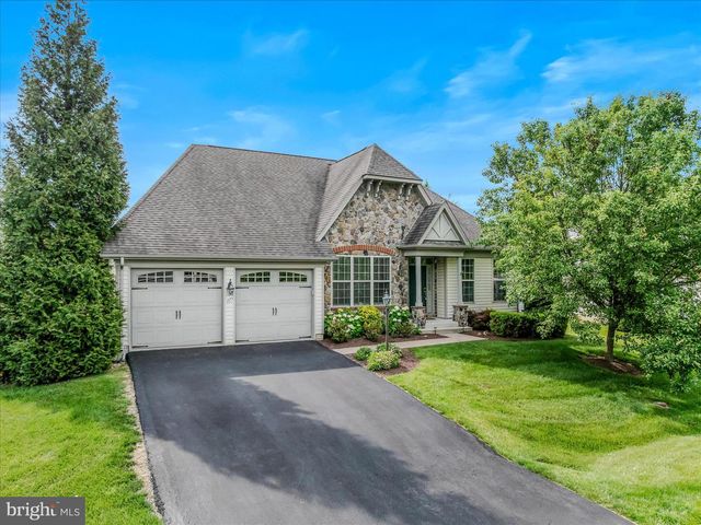 220 LEWIS WASHINGTON DR, Charles Town, WV 25414
