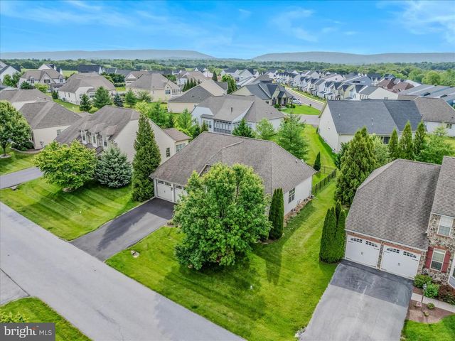 220 LEWIS WASHINGTON DR, Charles Town, WV 25414