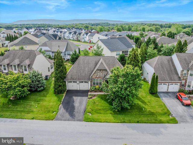 220 LEWIS WASHINGTON DR, Charles Town, WV 25414