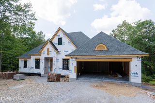 135 Hedgewood Point, Crossville, TN 38558