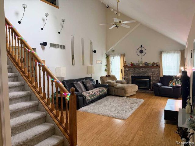 1900 Landmark Court, Ann Arbor, MI 48103