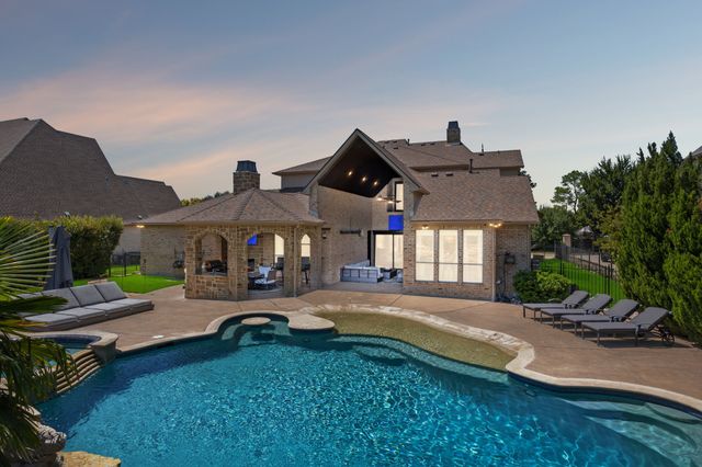 205 Edinburgh Court, Southlake, TX 76092