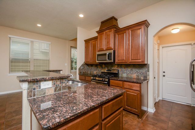 22 Cheswood Manor, The Woodlands, TX 77382