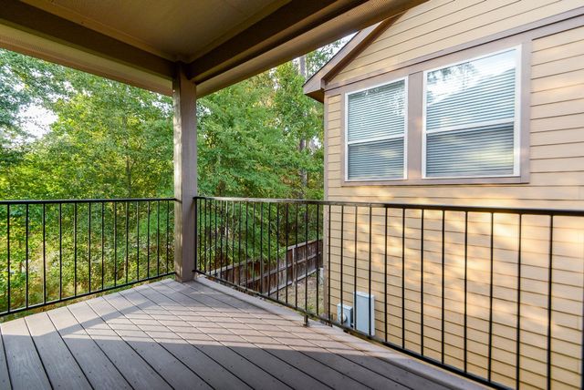 22 Cheswood Manor, The Woodlands, TX 77382