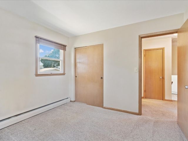 190 26th Street Court, Marion, IA 52302