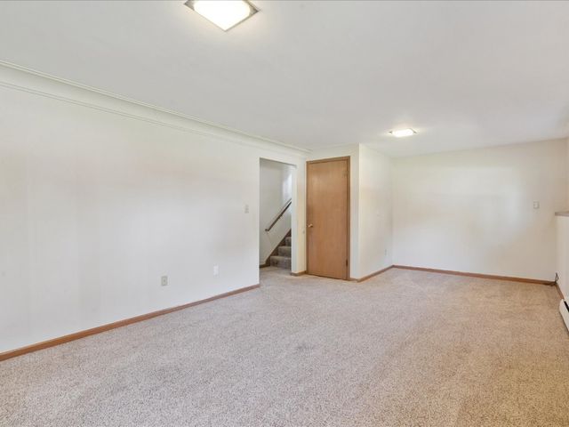 190 26th Street Court, Marion, IA 52302