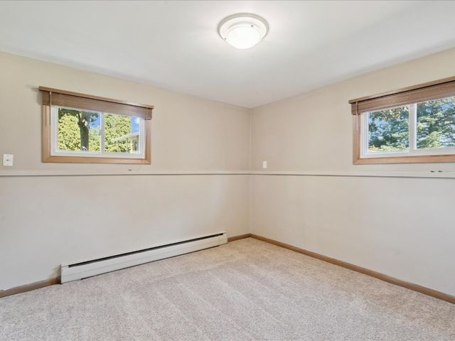 190 26th Street Court, Marion, IA 52302