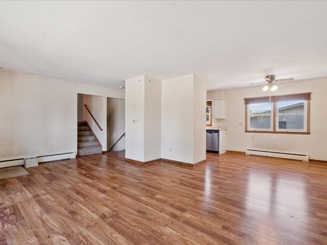 190 26th Street Court, Marion, IA 52302