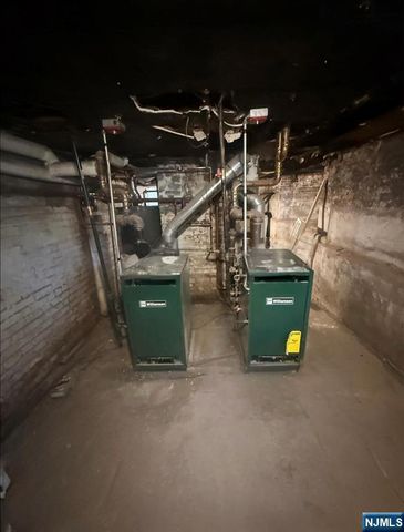 15 Winthrop Terrace, East Orange, NJ 07018