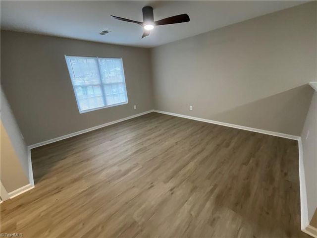 1506 Hidden Creek Terrace, High Point, NC 27260