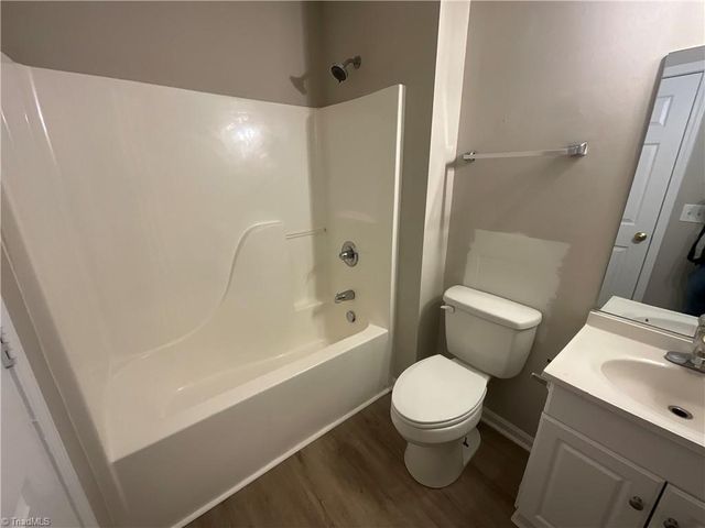 1506 Hidden Creek Terrace, High Point, NC 27260