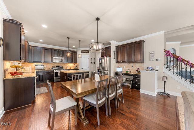 2811 Reynolda Circle, Durham, NC 27712