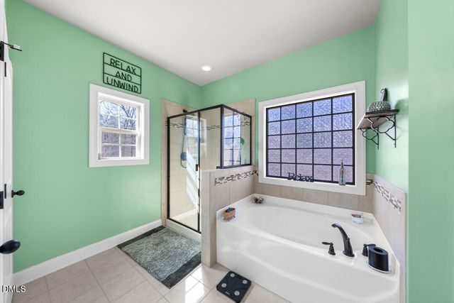 2811 Reynolda Circle, Durham, NC 27712