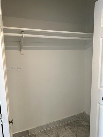 11111 Biscayne Blvd 15B, Miami, FL 33181