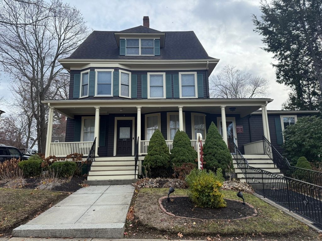 22 Yale Ave. A, Wakefield, MA 01880