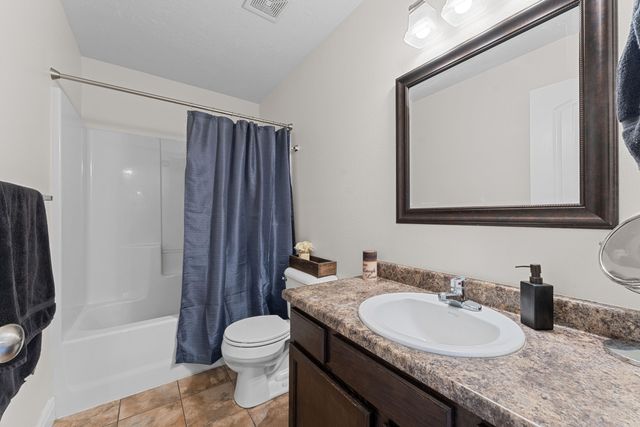 2817 E Miller Court, Joplin, MO 64801