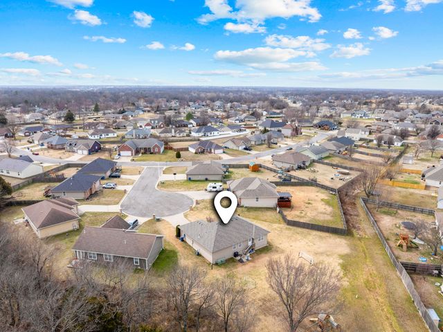 2817 E Miller Court, Joplin, MO 64801