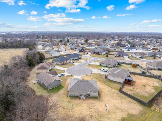 2817 E Miller Court, Joplin, MO 64801