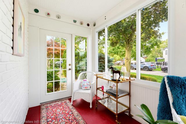 32111 Auburn Drive, Beverly Hills Village, MI 48025