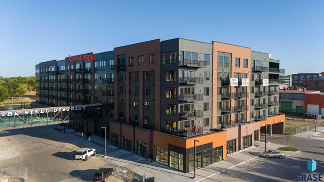 151 E 4th Pl Place 604, Sioux Falls, SD 57104