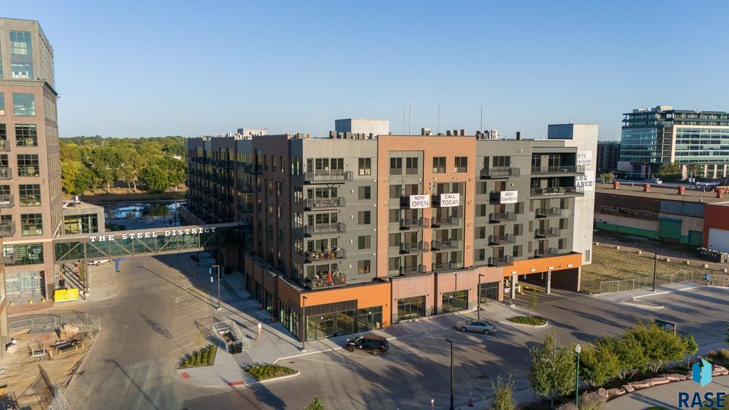 151 E 4th Pl Place 604, Sioux Falls, SD 57104